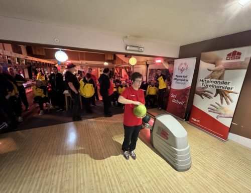 Yuppi-Du: Was für eine Begeisterung beim Bowling!