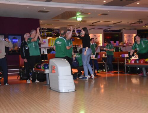 Ministerin zu Besuch beim Bowling-Training vom DSG Team Grafenstein