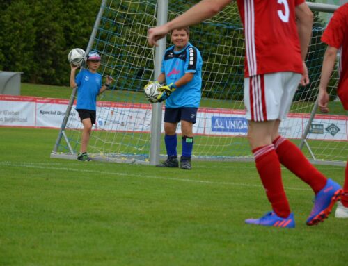 Wiener Fußballvereine bringen den Ball ins Rollen
